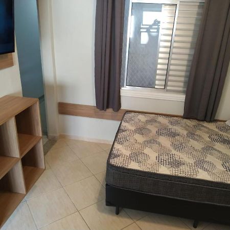 Kitnet Asturias 51B No Ed. Guariata, Proximo A Praia Das Asturias Em Guaruja Luaran gambar